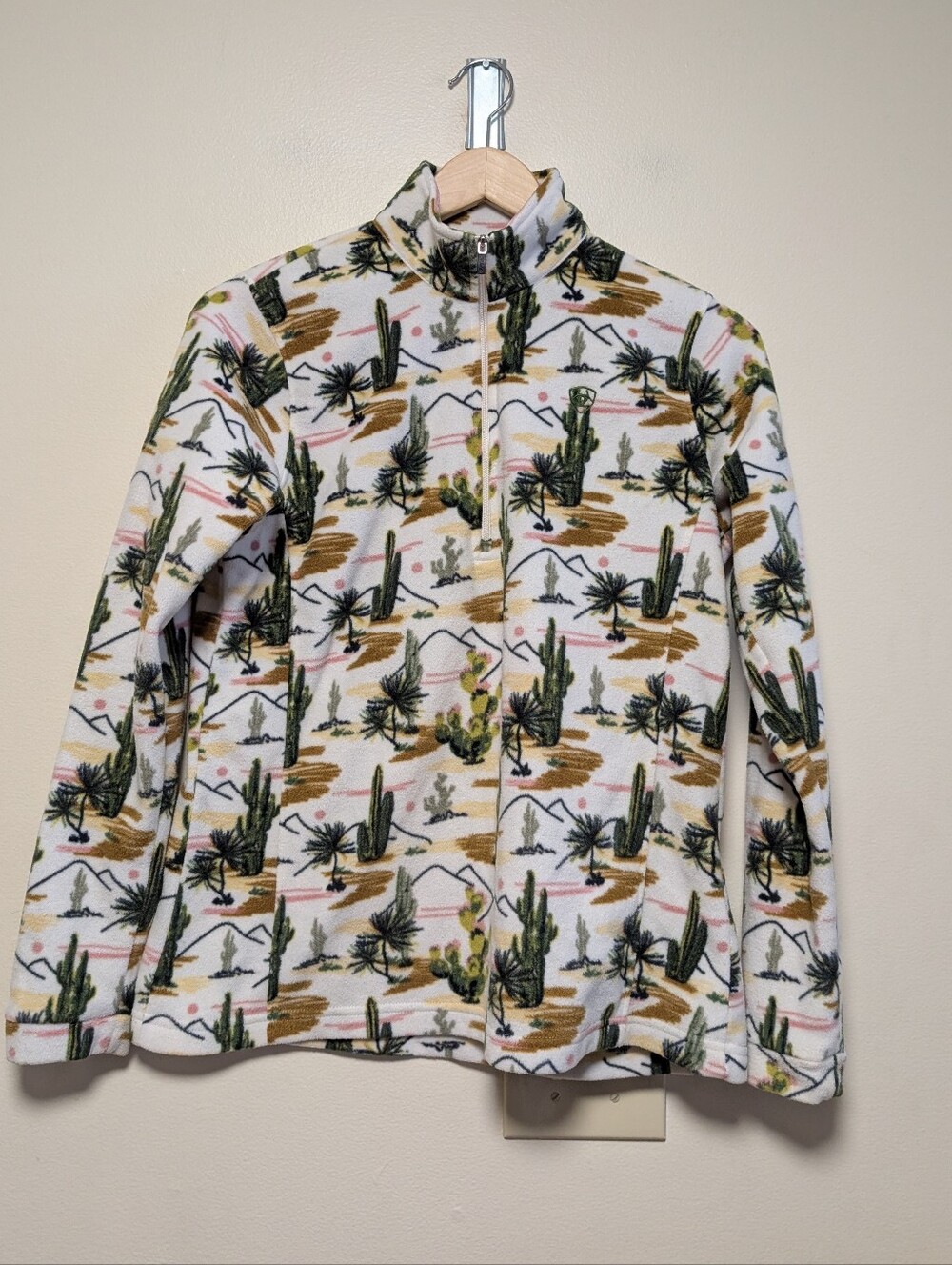 Ariat REAL Desert Cactus Print Fleece Quarter Zip Pullover Size Small